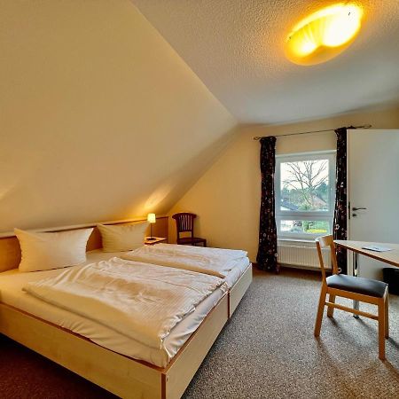 Gaestehaus Suedheide Hambuhren ภายนอก รูปภาพ
